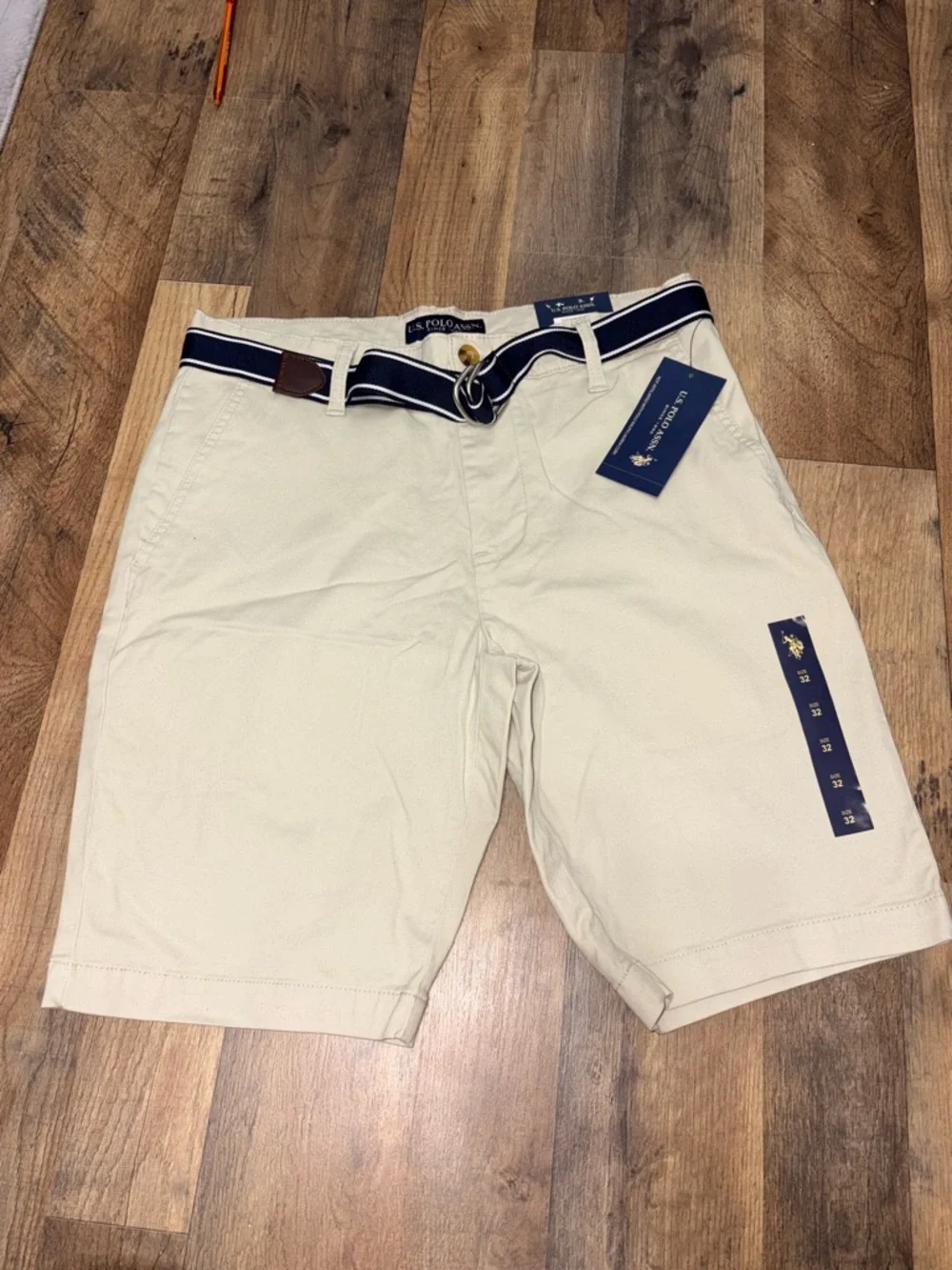 U.S. Polo Assn. Hartford Shorts Men’s Size 32 Khaki Classic Belted NWT